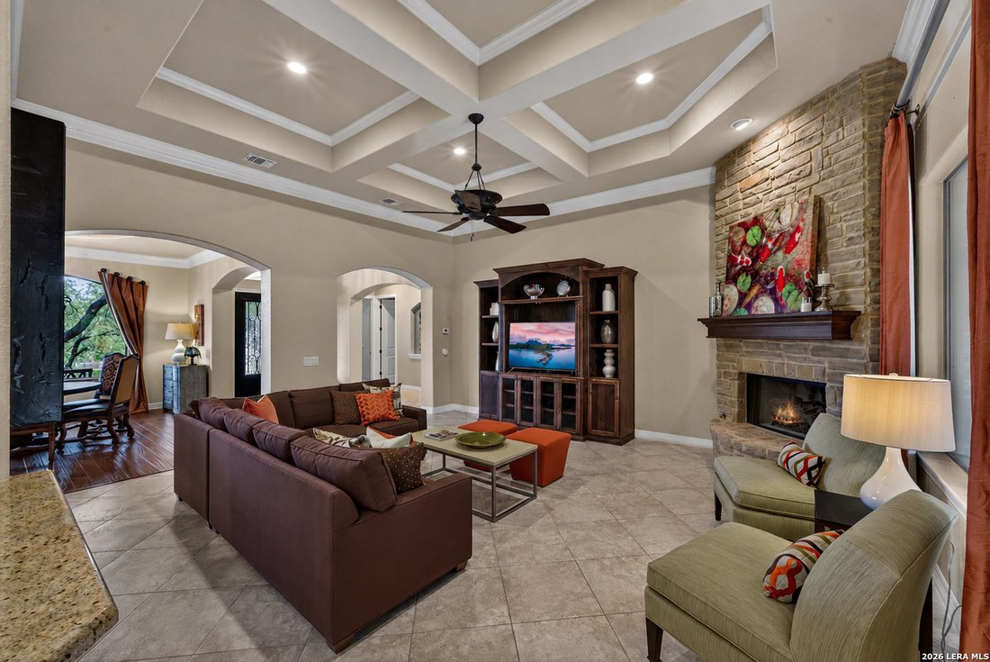 House in San Antonio, Texas, United States 5 - 18464036