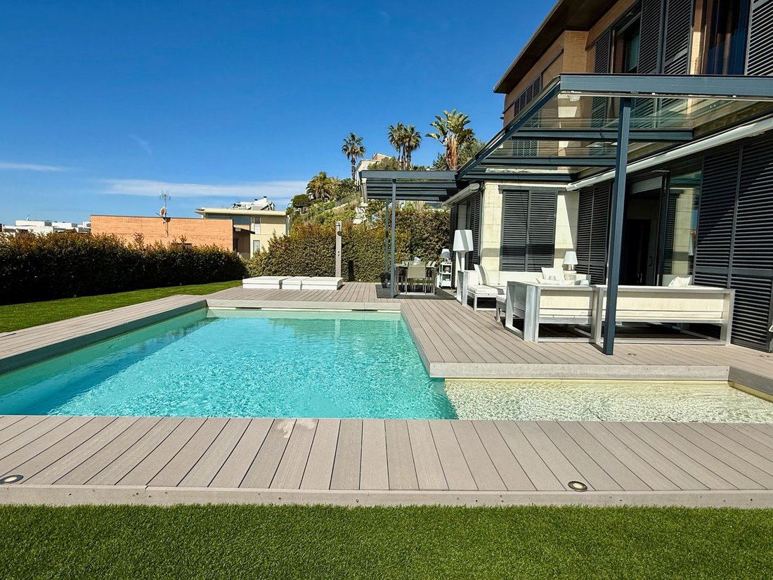 Townhouse in Sant Vicenc de Montalt, Catalonia, Spain 2 - 18461447