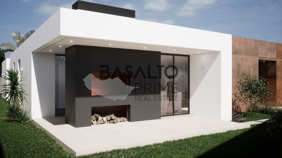 Villa in Calheta, Madeira, Portugal 3 - 18463605