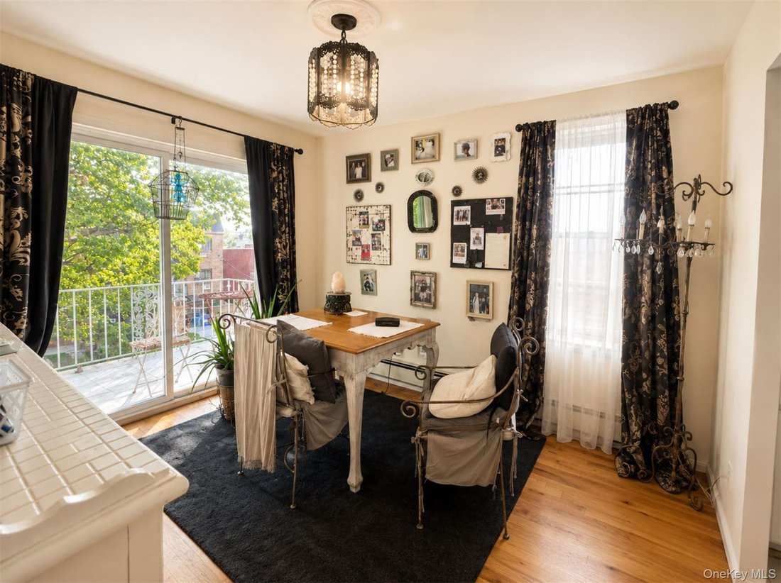 House in New York, New York, United States 2 - 18458682
