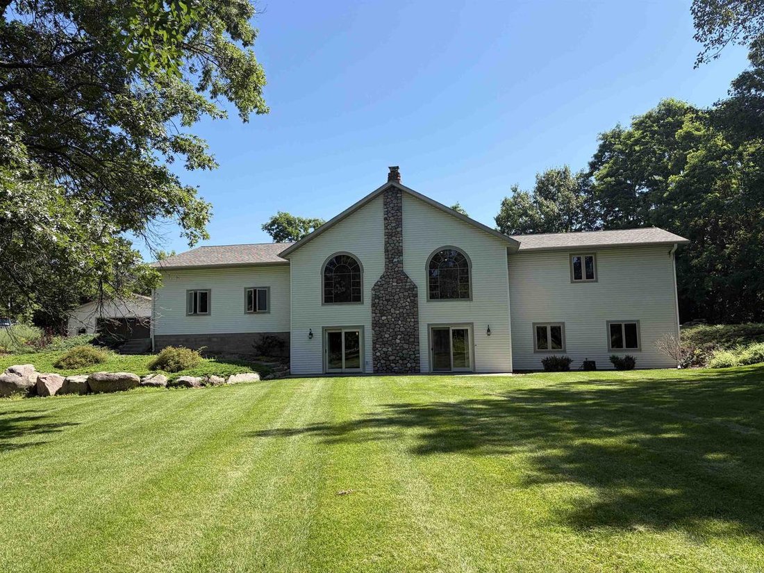 House in Amherst, Wisconsin, United States 1 - 18458889