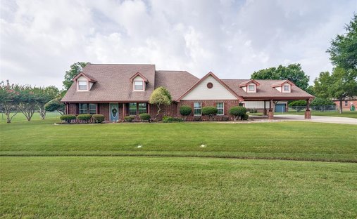 House in Nevada, Texas, United States 1