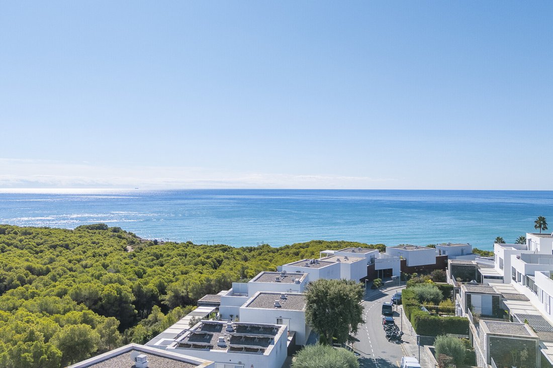 Apartment in Sant Pere de Ribes, Catalonia, Spain 3 - 18471092