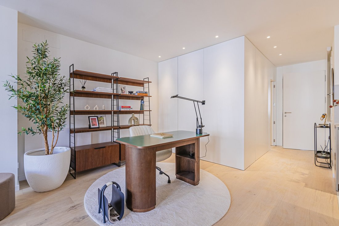 Apartment in Eixample, Barcelona, Spain 4 - 18471131