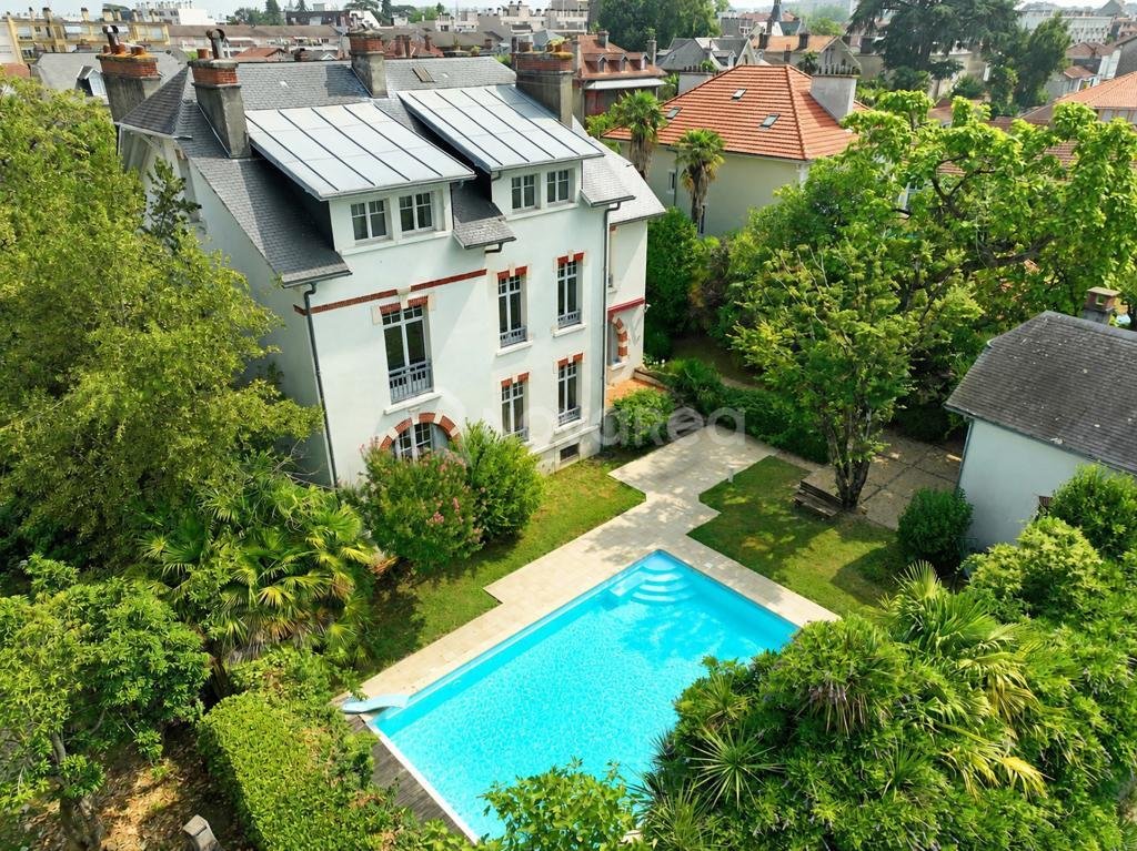House in Pau, Nouvelle-Aquitaine, France 1 - 18457042