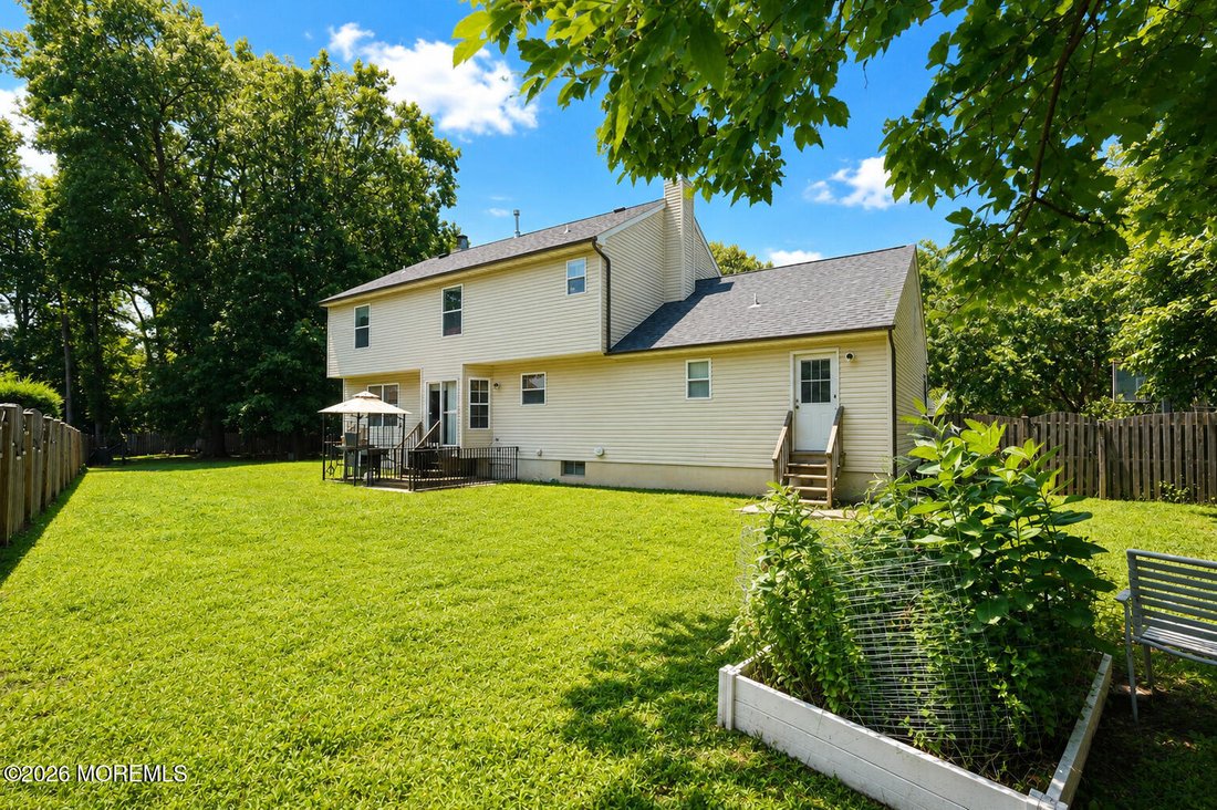 House in Tinton Falls, New Jersey, United States 4 - 18463720