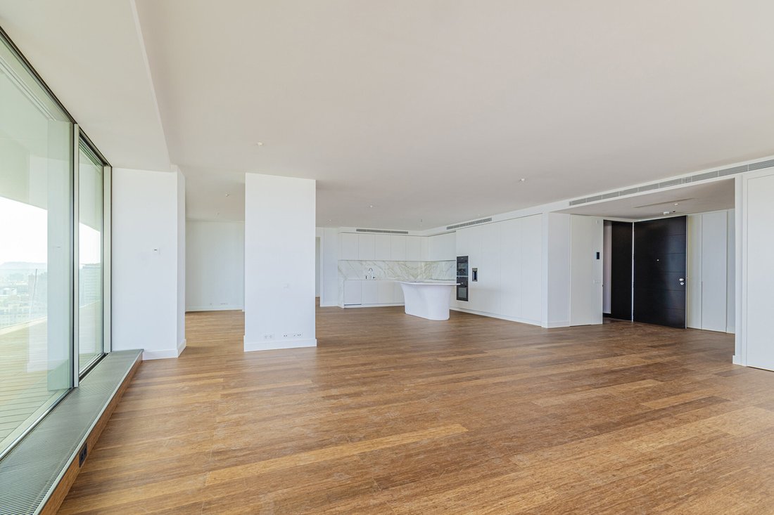 Apartment in Ciutat Vella, Barcelona, Spain 5 - 18471767