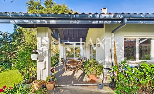 House in Parc d'Hiver-Marion-Mouriscot, Biarritz, France 1