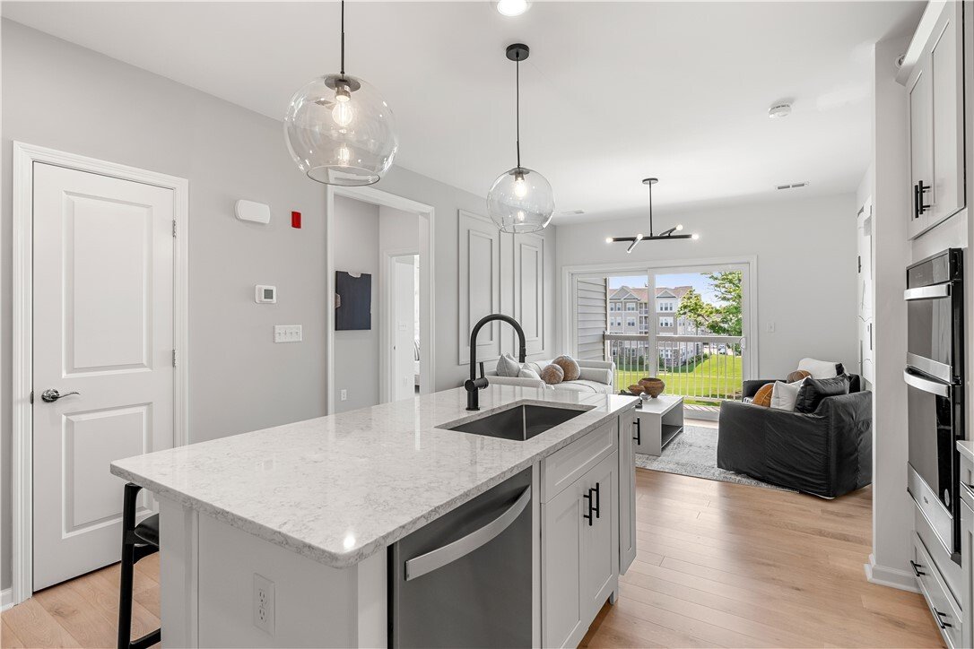 Condo in Pawtucket, Rhode Island, United States 3 - 18458416