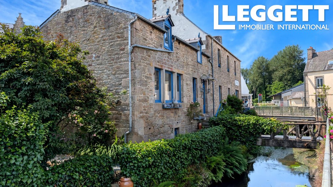 House in Guerlesquin, Brittany, France 1 - 18458961