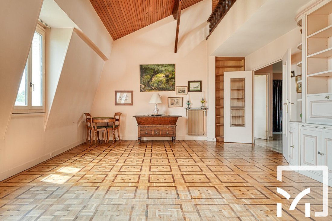 Apartment in Domaine National du Château, Versailles, France 3 - 18465388