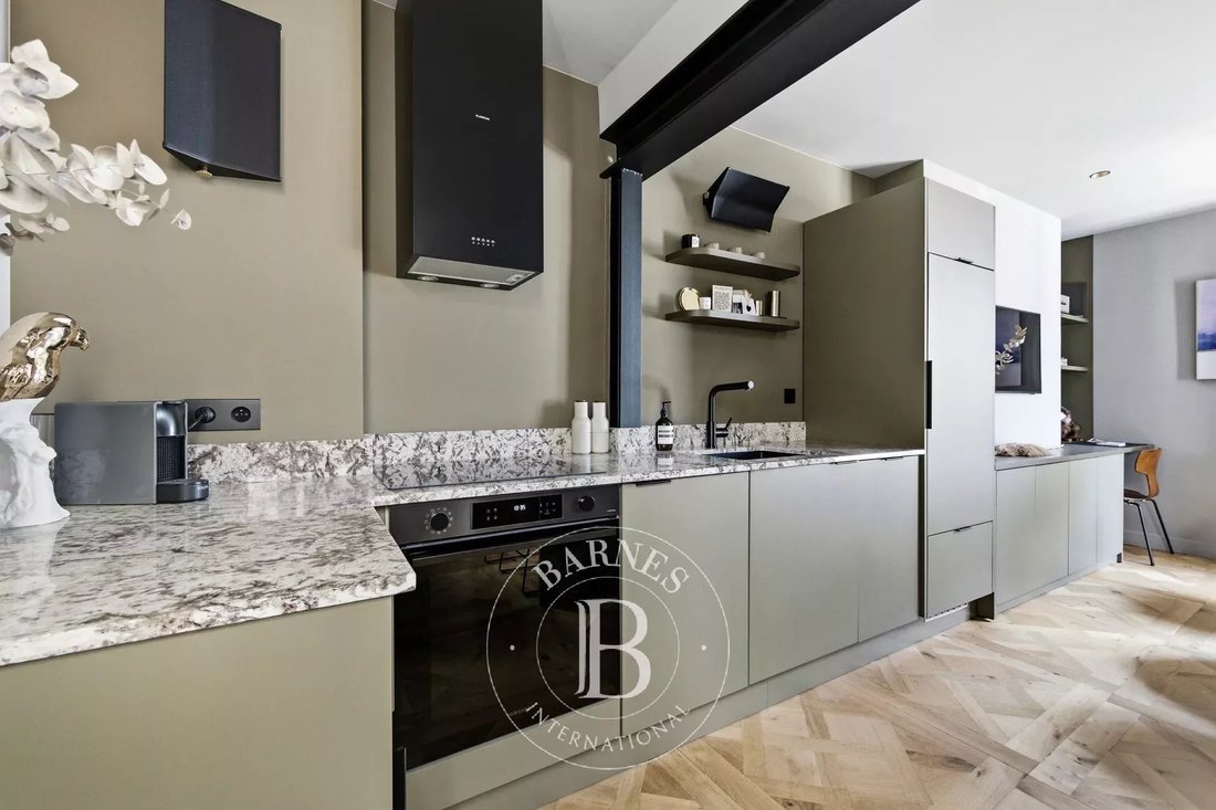 Apartment in Sorbonne, Paris 5e Arrondissement, Paris 2 - 18457266