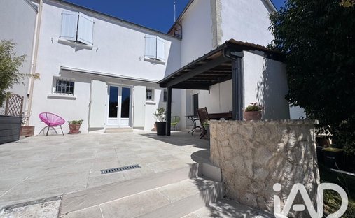 House in Saint Maurice-Fetilly, La Rochelle, France 1