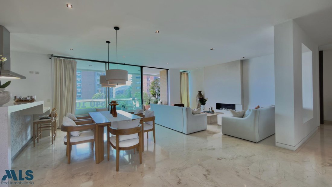 Apartment in Medellín, Antioquia, Colombia 2 - 18465672