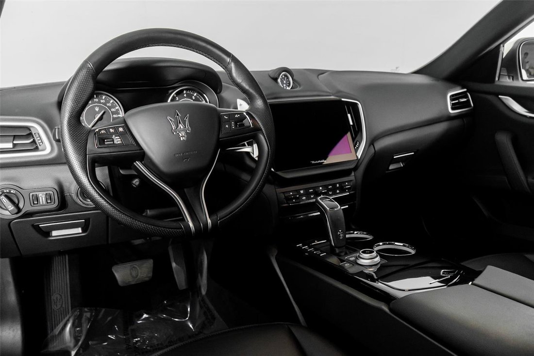 Sedan in Pompano Beach, FL, United States 2 - 16761913