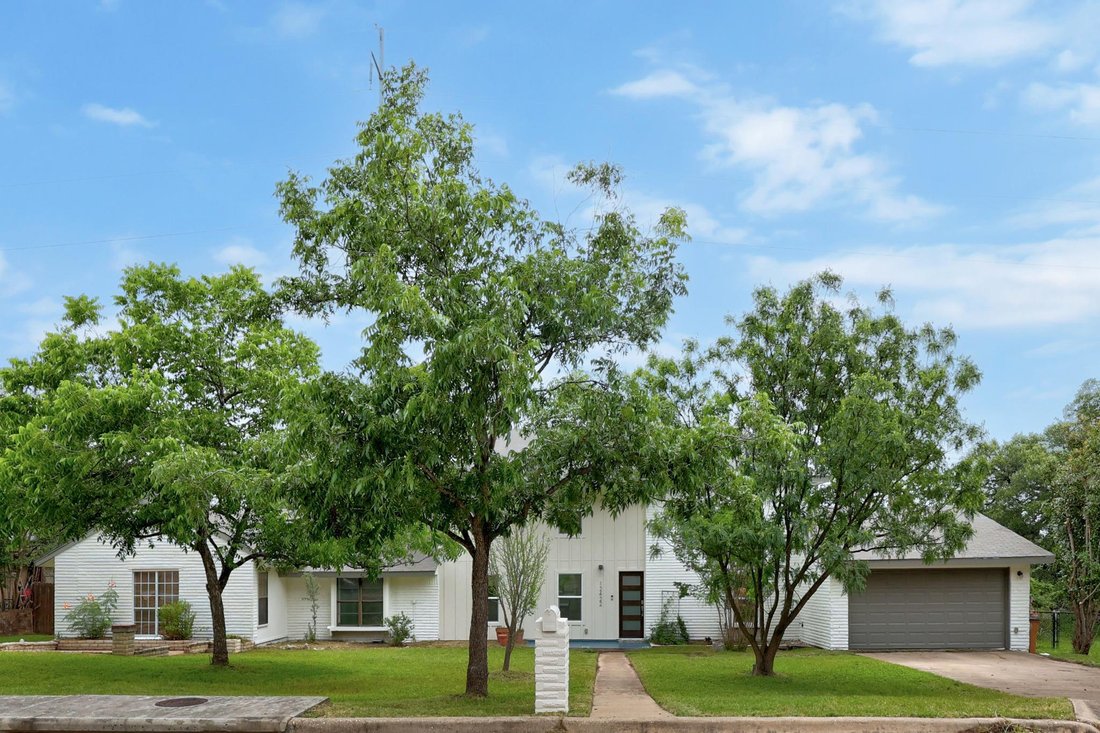 House in Austin, Texas, United States 2 - 18459452