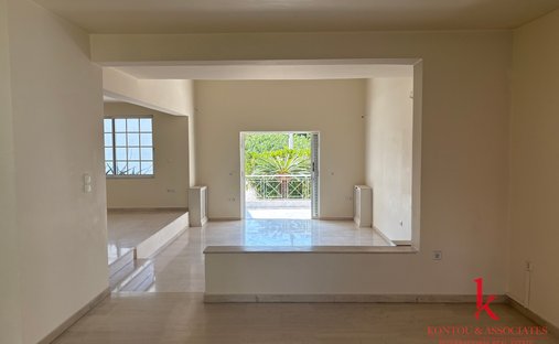 Casa a Voula, Attica, Grecia 1