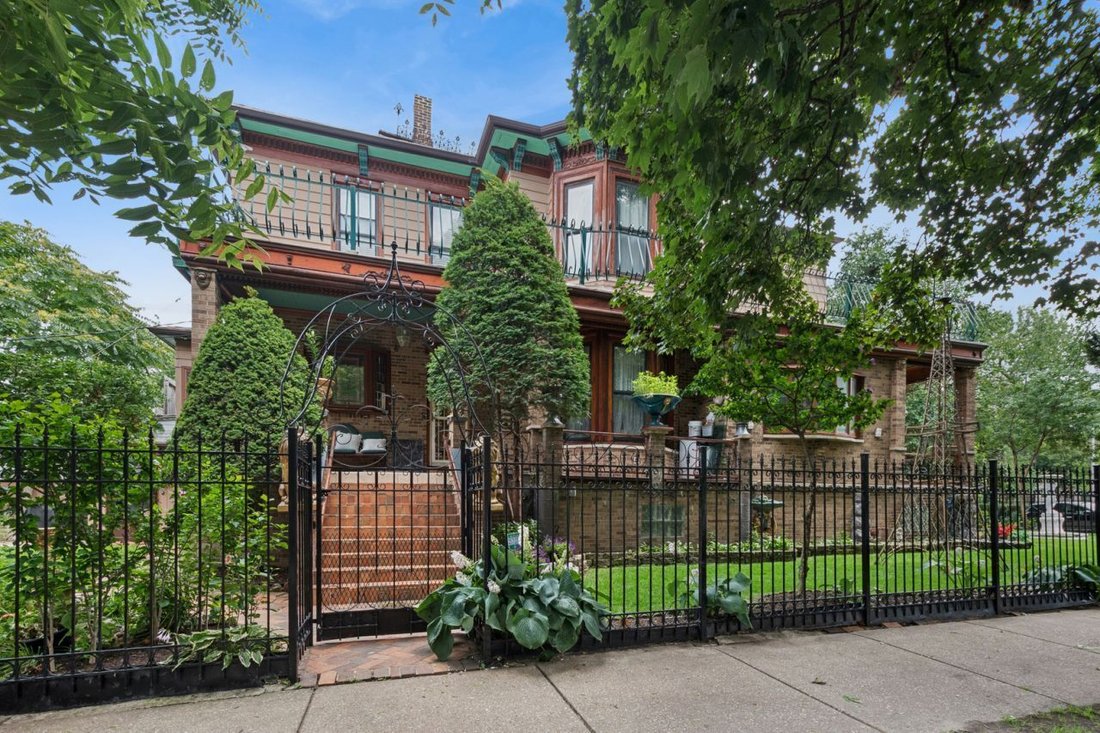 House in Chicago, Illinois, United States 3 - 18464935