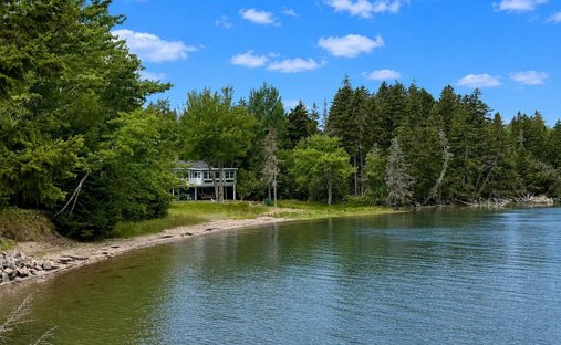 Haus in Steuben, Maine, Vereinigte Staaten 1