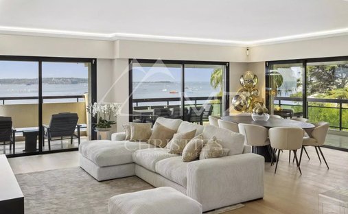 Apartment in La Maure-Super Cannes, Vallauris, France 1