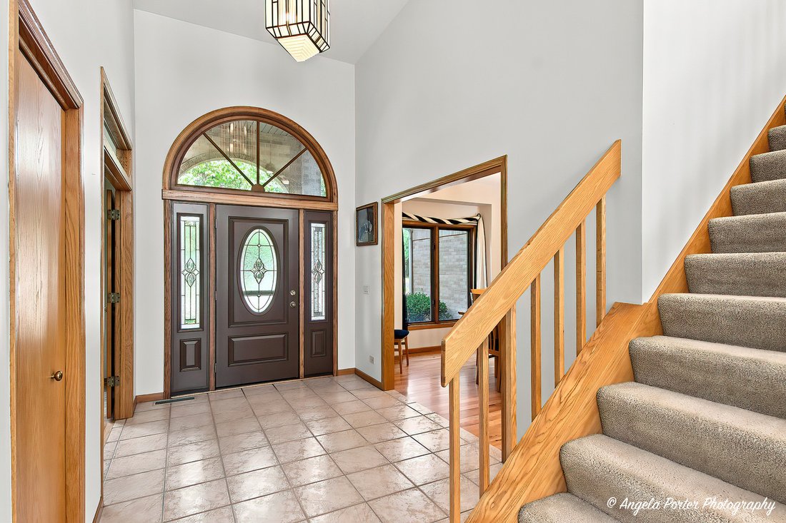 House in Fox Lake, Illinois, United States 3 - 18459560