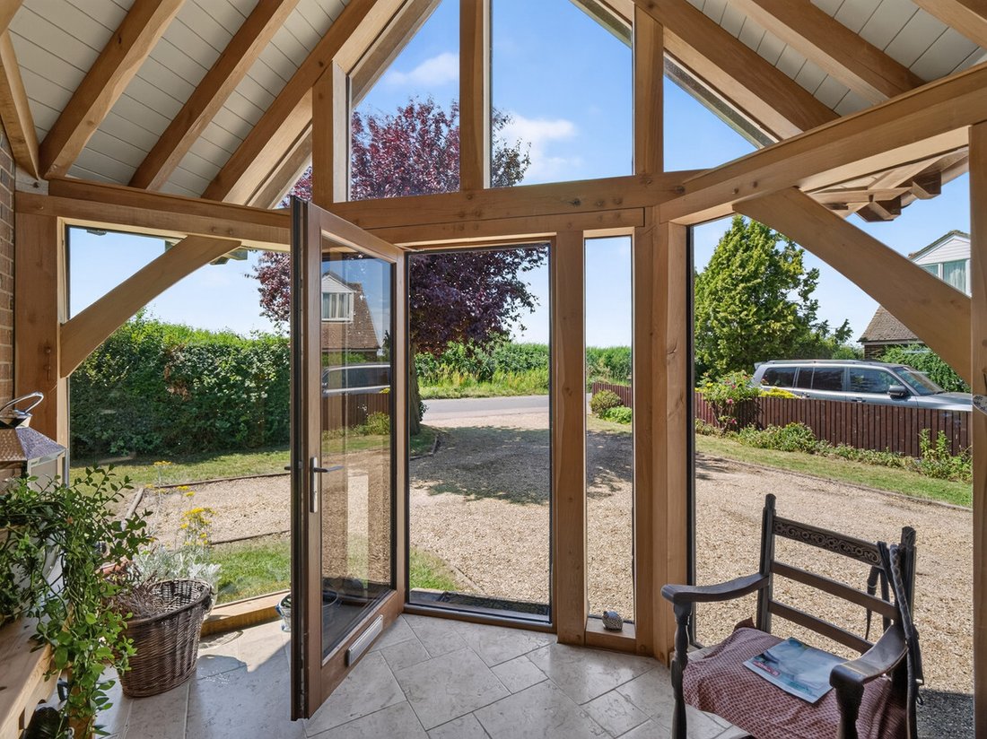 House in North Marston, England 4 - 18466156