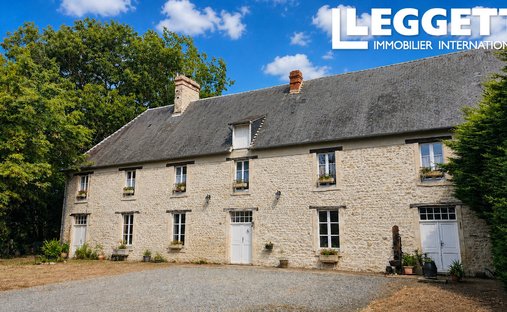 Farm Ranch in La Folie, Normandy, France 1