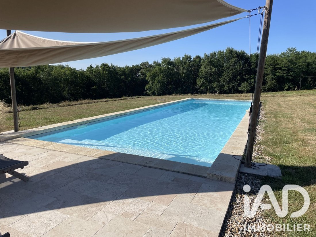 House in Sigalens, Nouvelle-Aquitaine, France 4 - 18462073