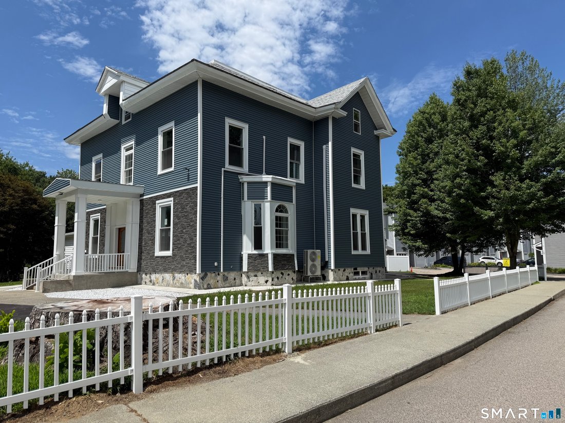 House in Griswold, Connecticut, United States 1 - 18470481