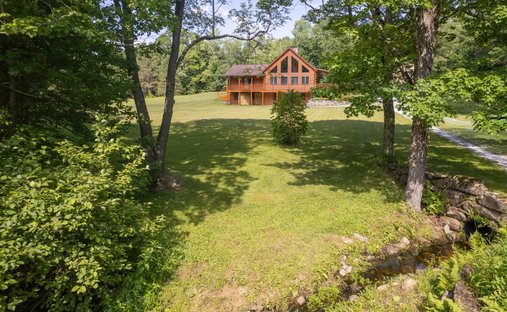 House in Shrewsbury, Vermont, United States 1