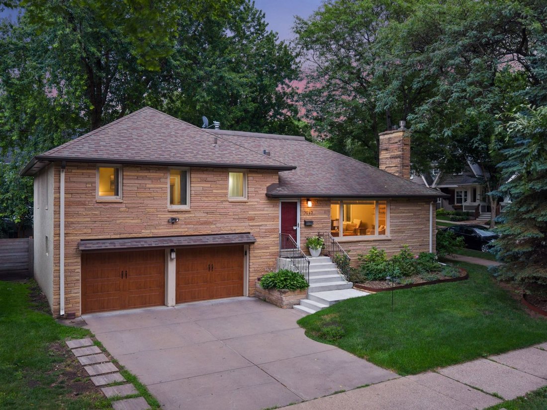 House in Minneapolis, Minnesota, United States 1 - 18456733