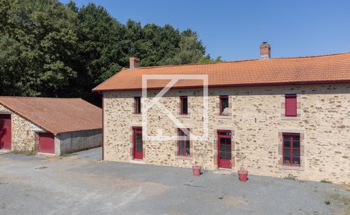 Casa a Mesnard-la-Barotière, Paesi della Loira, Francia 1