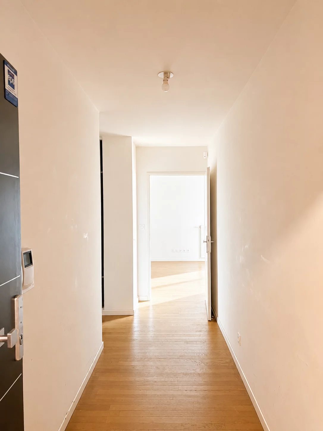 Apartment in Vincennes, Ile-de-France, France 2 - 18457538