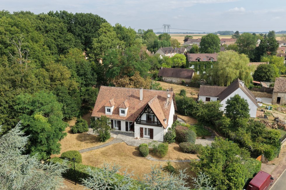 Haus in Bullion, Île-de-France, Frankreich 1 - 18466165