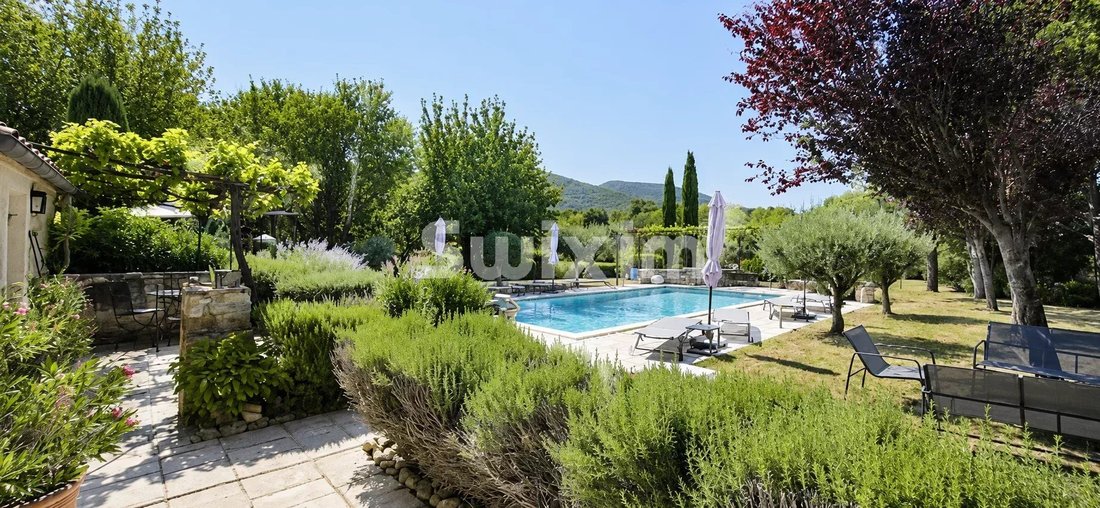 Country House in Grignan, Auvergne-Rhône-Alpes, France 3 - 18468887