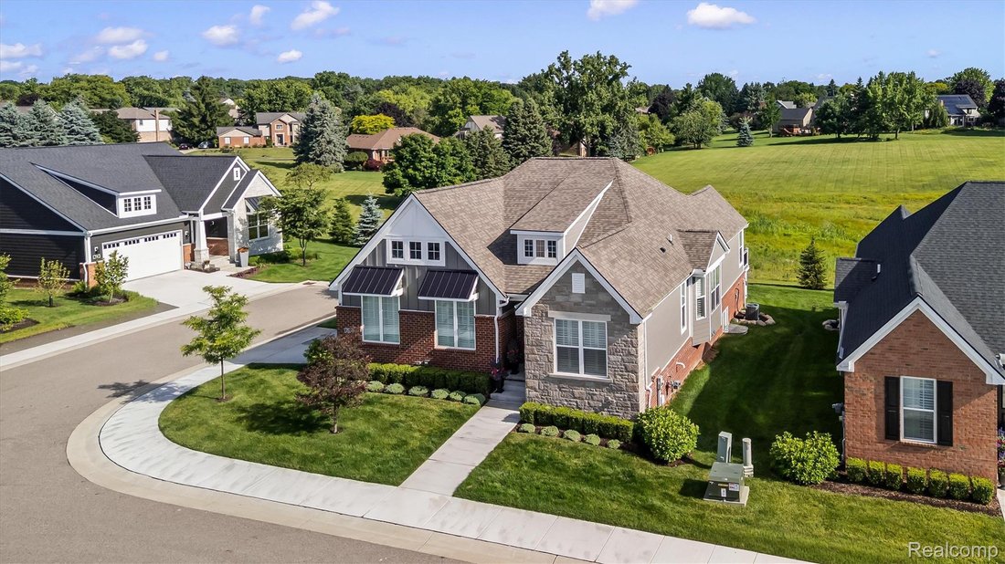 Condo in Rochester Hills, Michigan, United States 4 - 18471246