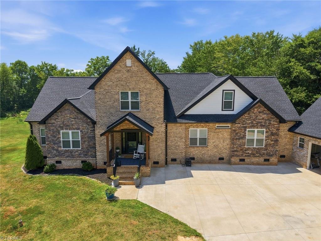 House in Browns Summit, North Carolina, United States 2 - 18459431