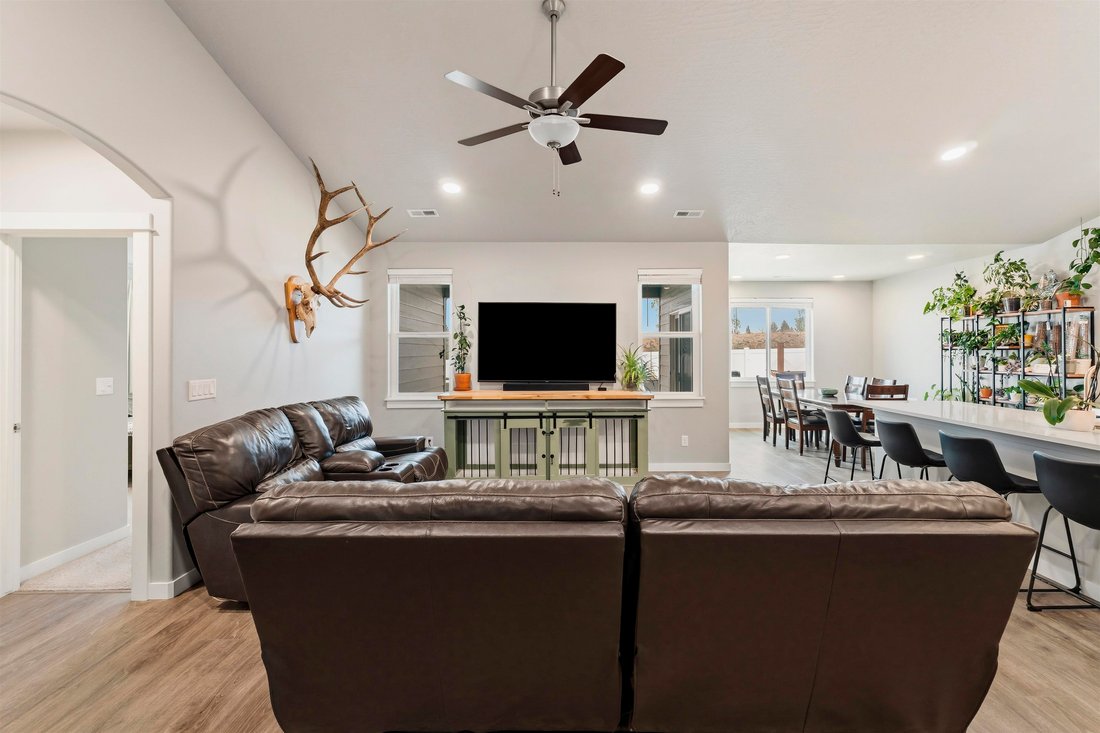 House in Spokane, Washington, United States 5 - 18458375