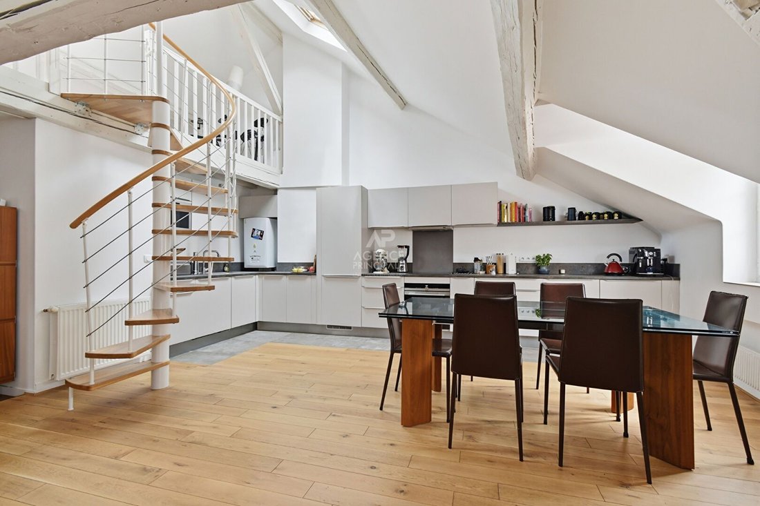 Apartment in Forêt, Saint-Germain-en-Laye, France 1 - 18456880
