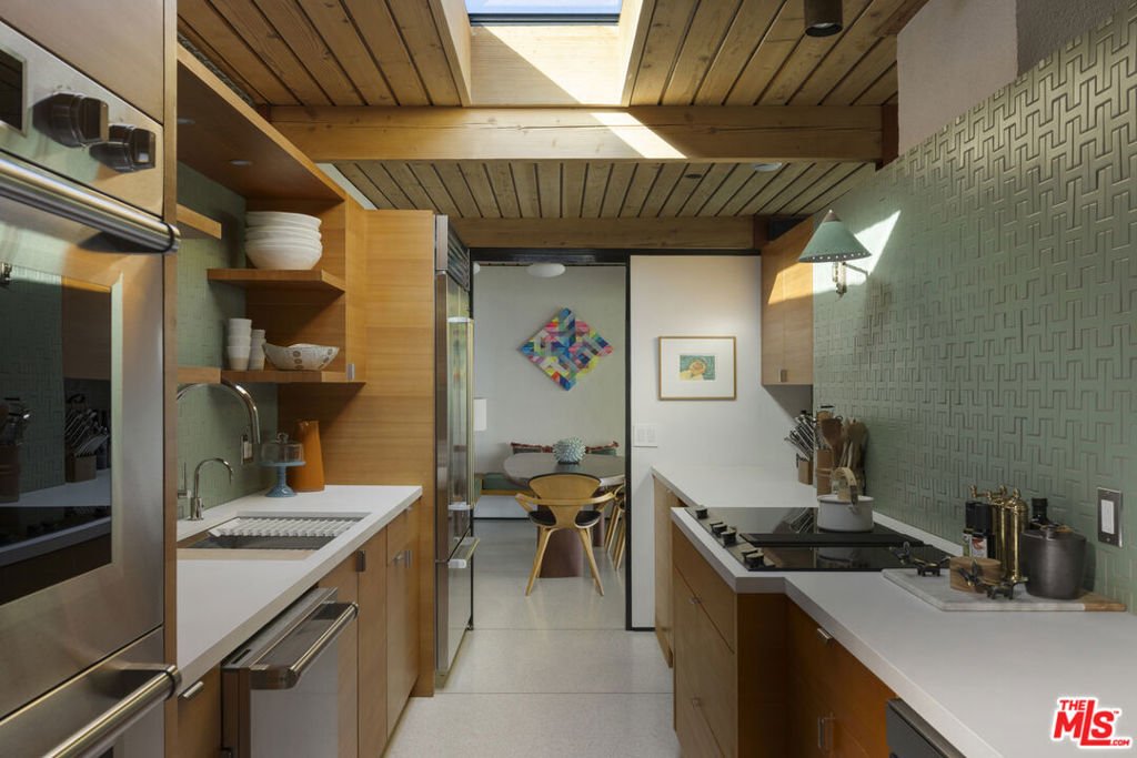House in Los Angeles, California, United States 5 - 18462424