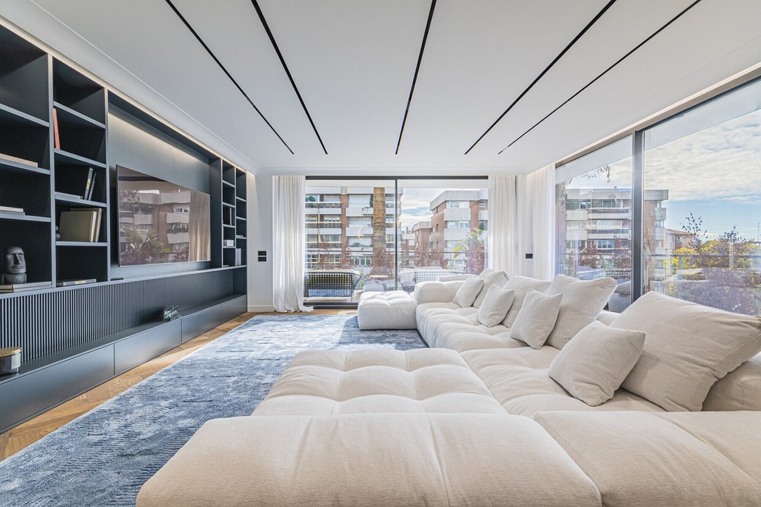 Apartment in Sarrià-Sant Gervasi, Barcelona, Spain 3 - 18471450