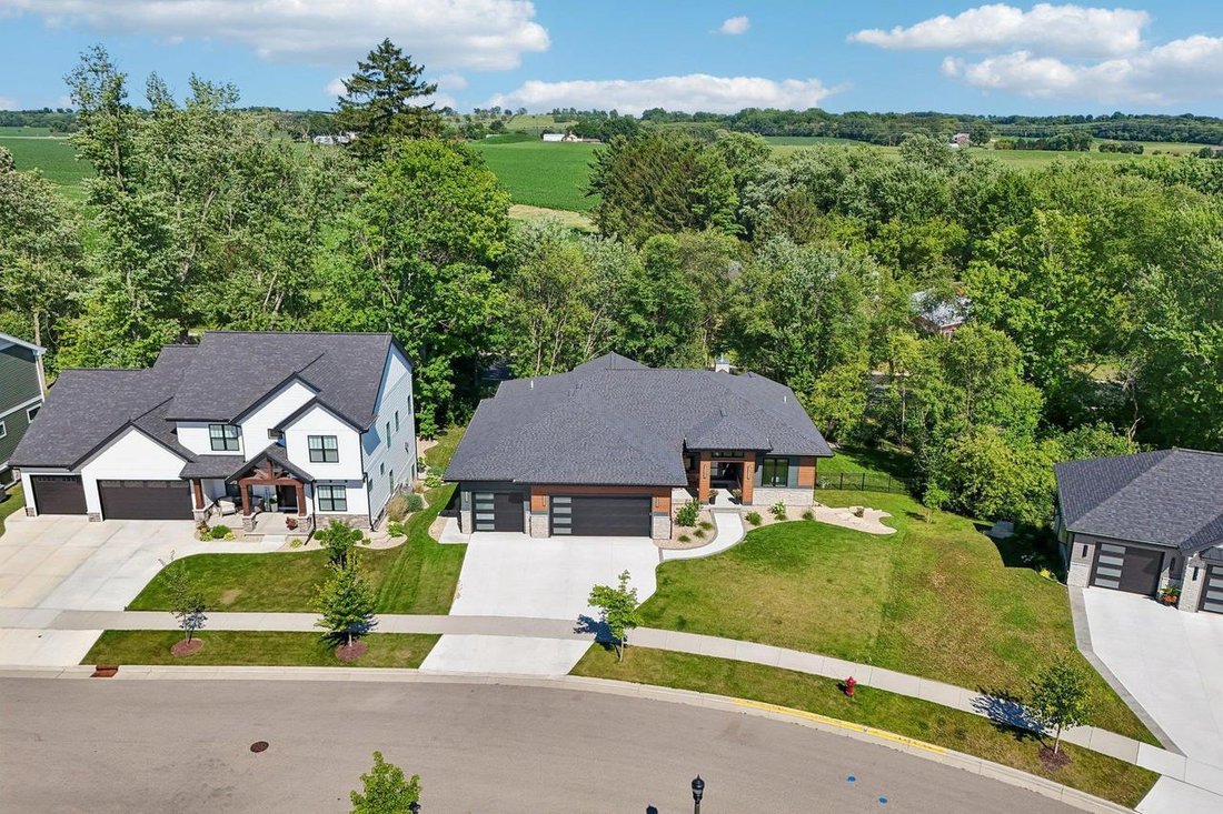House in Waunakee, Wisconsin, United States 4 - 18455498