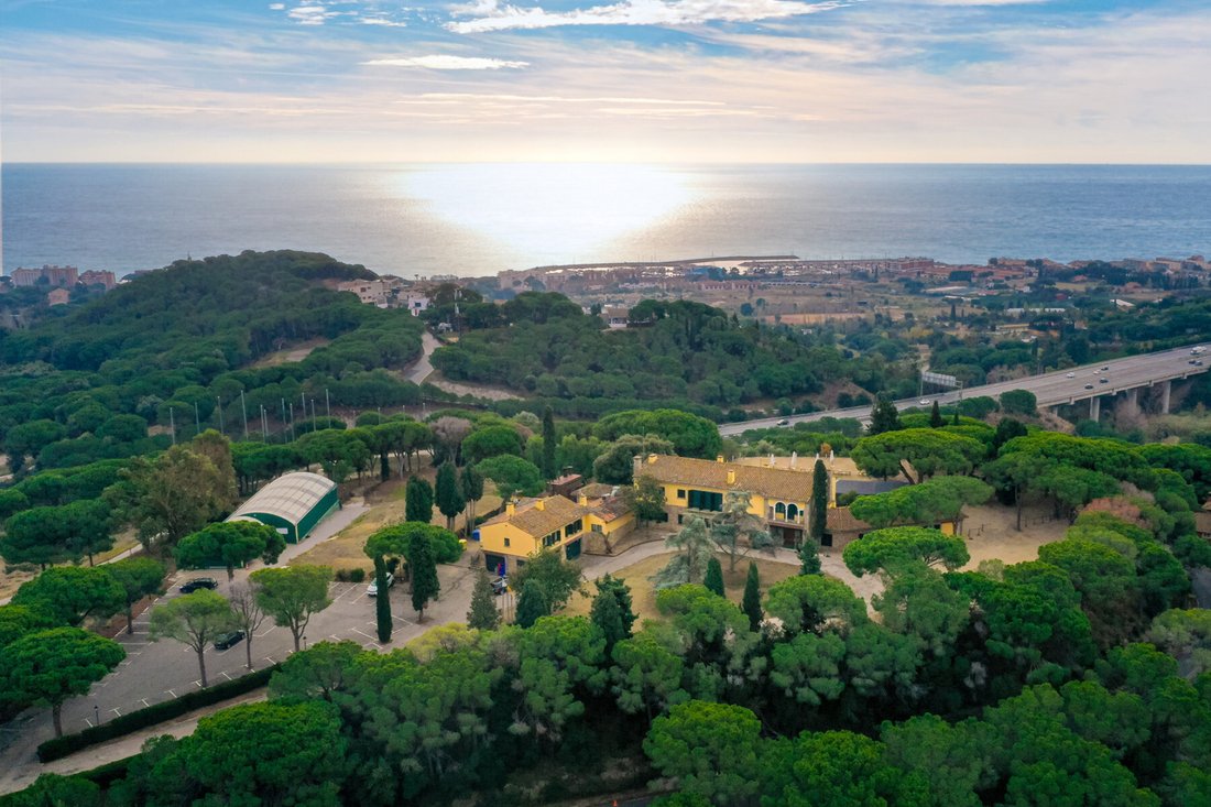 Finca à Sant Vicenç de Montalt, Catalogne, Espagne 4 - 18471742