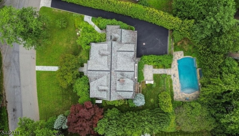 House in Millburn, New Jersey, United States 2 - 18465281
