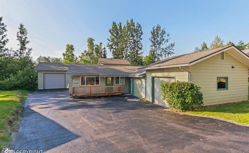 House in Anchorage, Alaska, United States 1