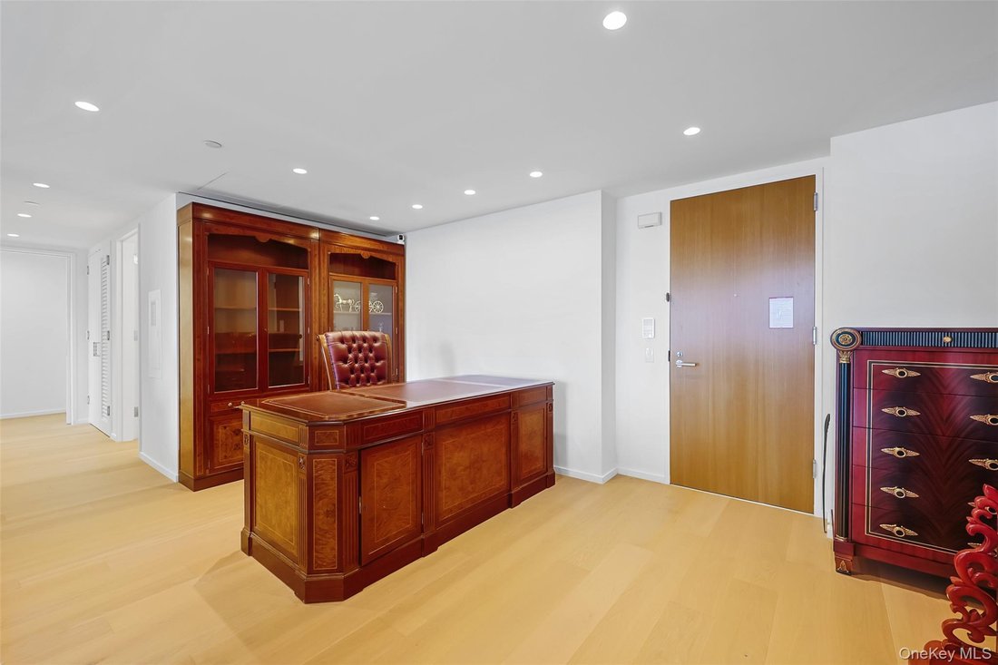 Condo in New York, New York, United States 2 - 18458683
