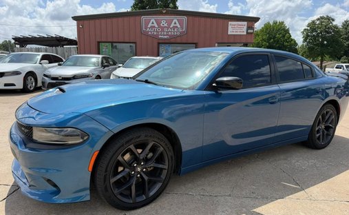 2021 Dodge Charger SXT Sedan 4D in Fayetteville, AR, United States 1