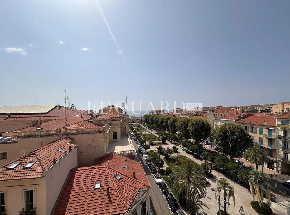 Appartement à Menton, Provence-Alpes-Côte d'Azur, France 2 - 18457110