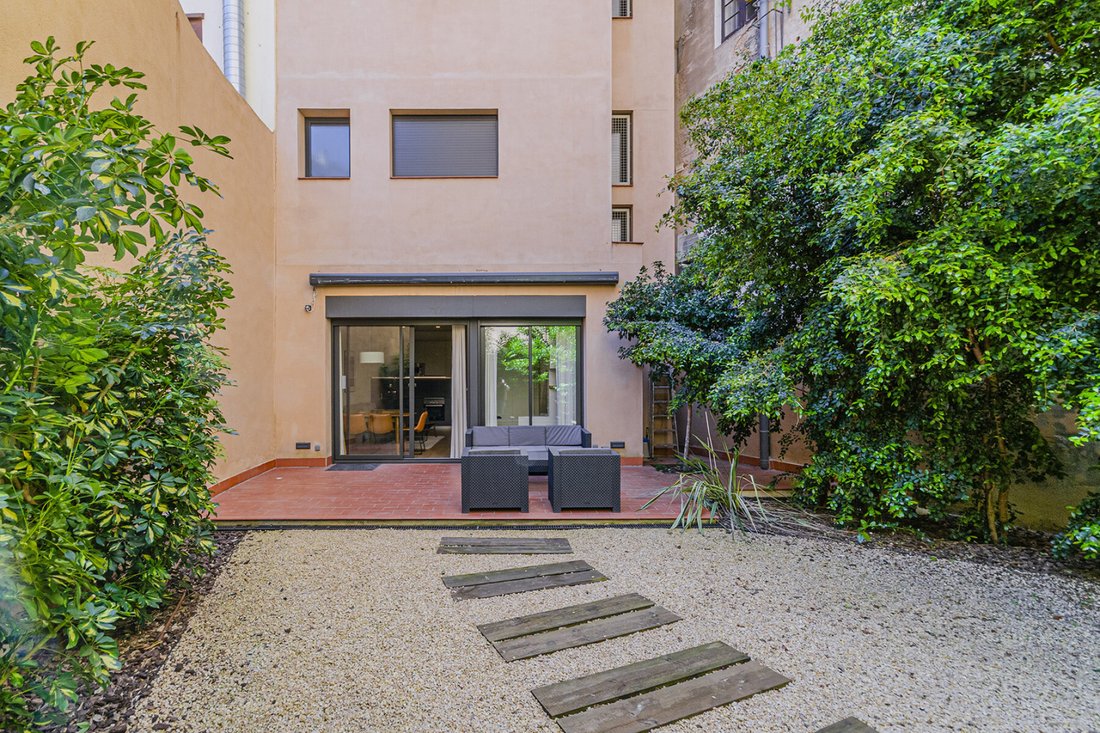 Apartment in Ciutat Vella, Barcelona, Spain 3 - 18472094