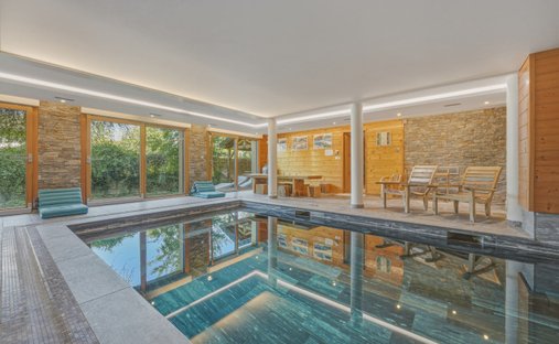 Haus in Saint-Cergues, Auvergne-Rhone-Alpen, Frankreich 1